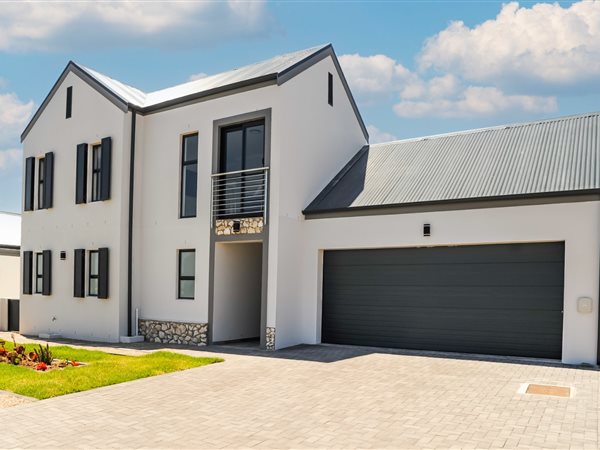 3 Bedroom House 3 Bedroom House