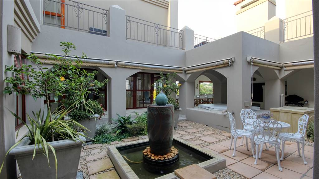 4 Bed House in Plettenberg Bay photo number 13