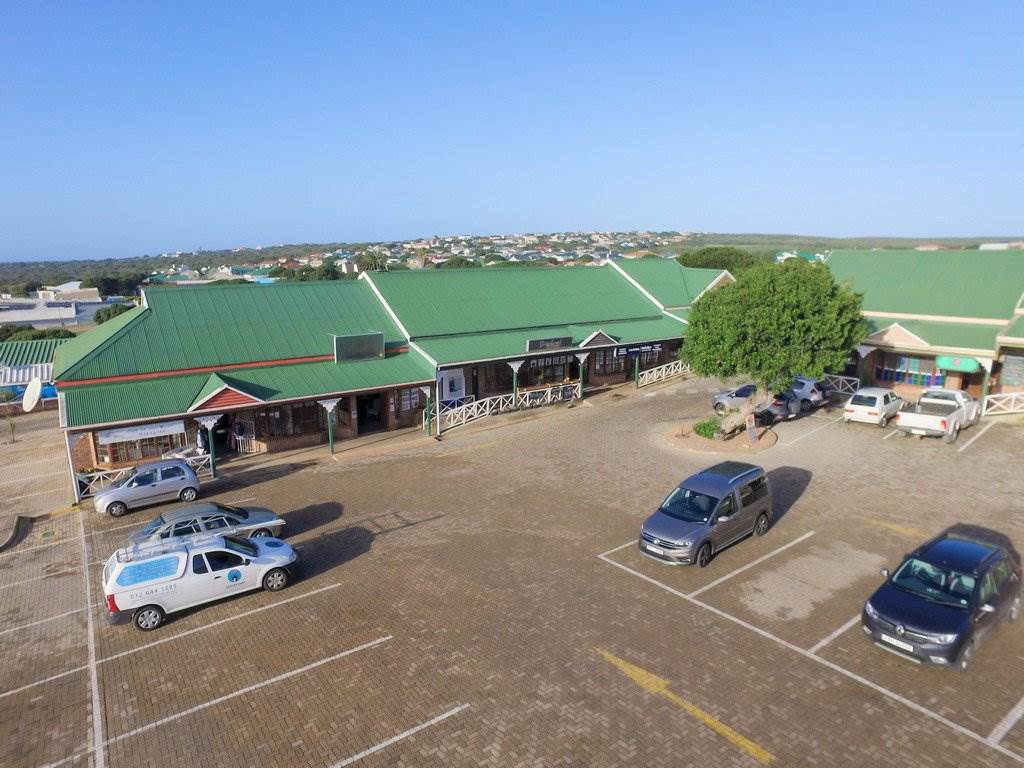 90  m² Commercial space in Stilbaai photo number 14