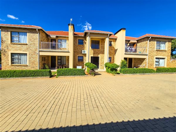 2 Bedroom Apartment