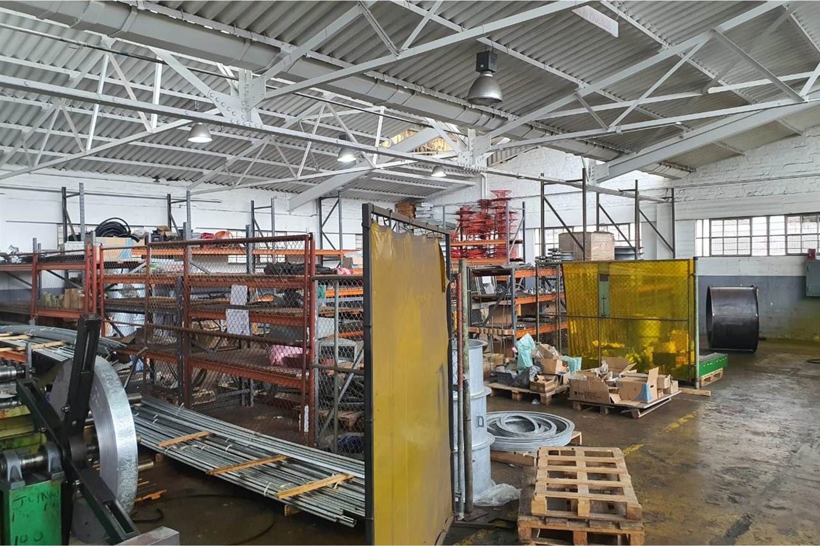 1500  m² Industrial space in Neave Industrial photo number 3