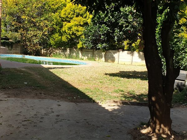 1 Bedroom Flat 1 Bedroom Flat
