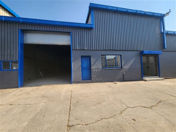 550  m² Industrial space