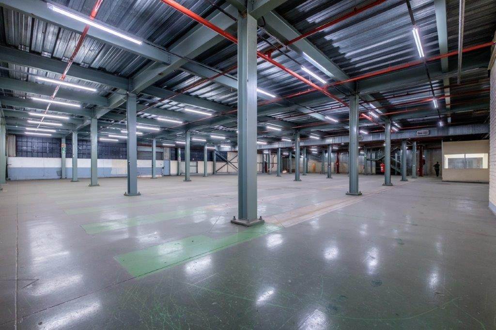 6000  m² Commercial space in Selby photo number 10