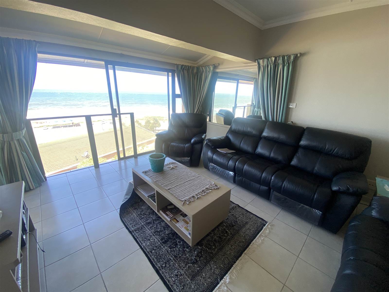 2 Bed Apartment in Shelly Beach photo number 10