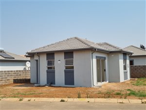 3 Bed House in Windmill Park