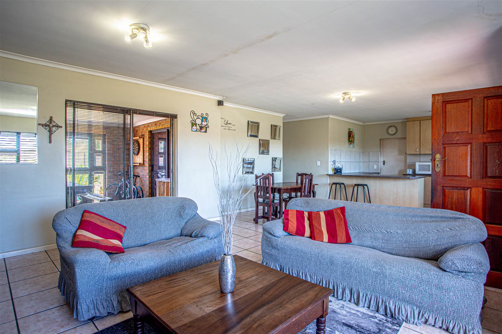 3 Bed House in De Oude Spruit photo number 5