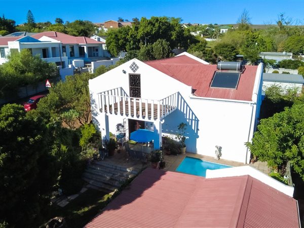 3 Bedroom House 3 Bedroom House