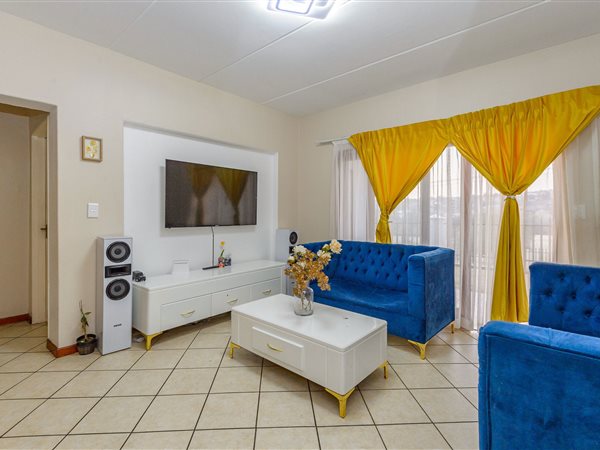 3 Bed Apartment