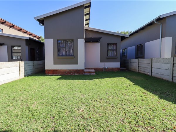 2 Bed House in Sagewood
