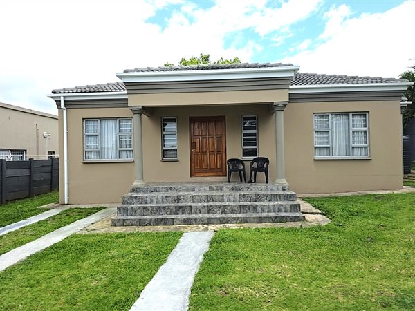 3 Bedroom House 3 Bedroom House