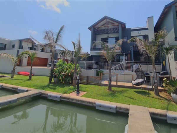 3 Bed House in The Islands Estate