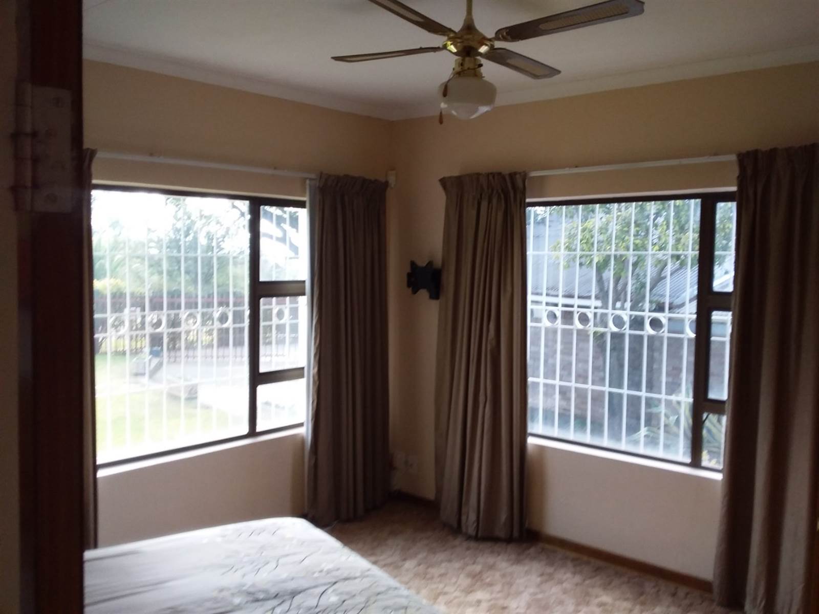 5 Bed House in Aliwal North photo number 26