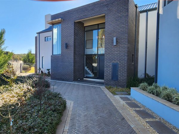 5 Bedroom House 5 Bedroom House