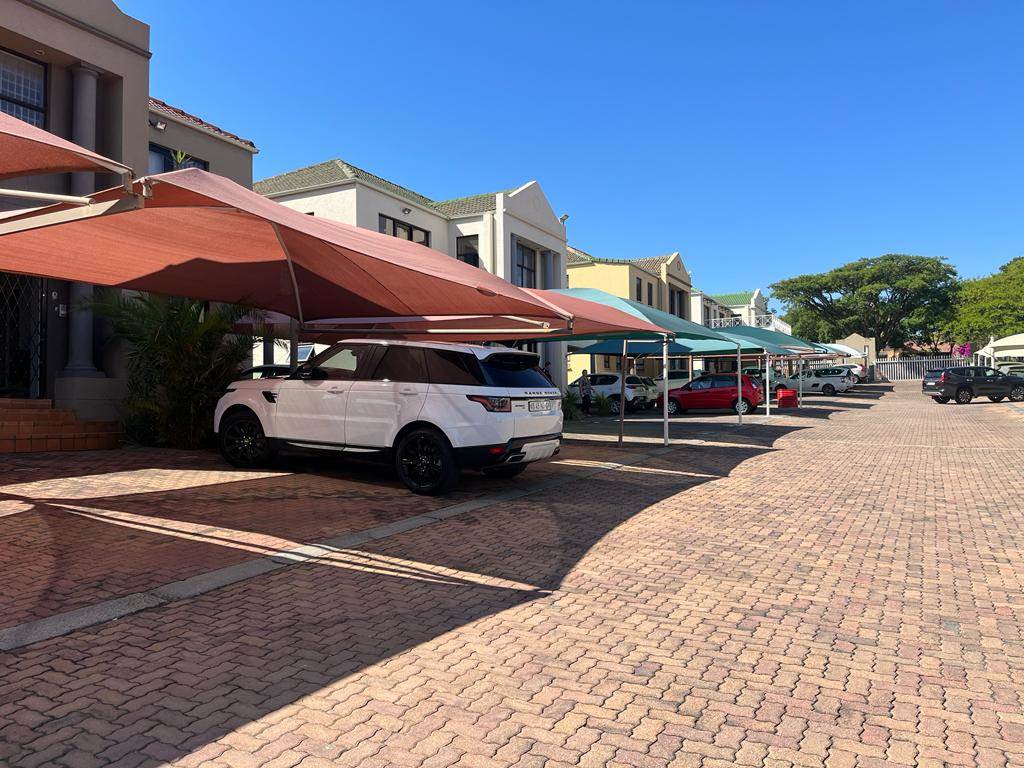 150  m² Commercial space in Lonehill photo number 2