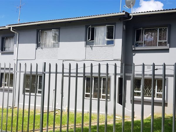 4 Bed House in Stanger Central