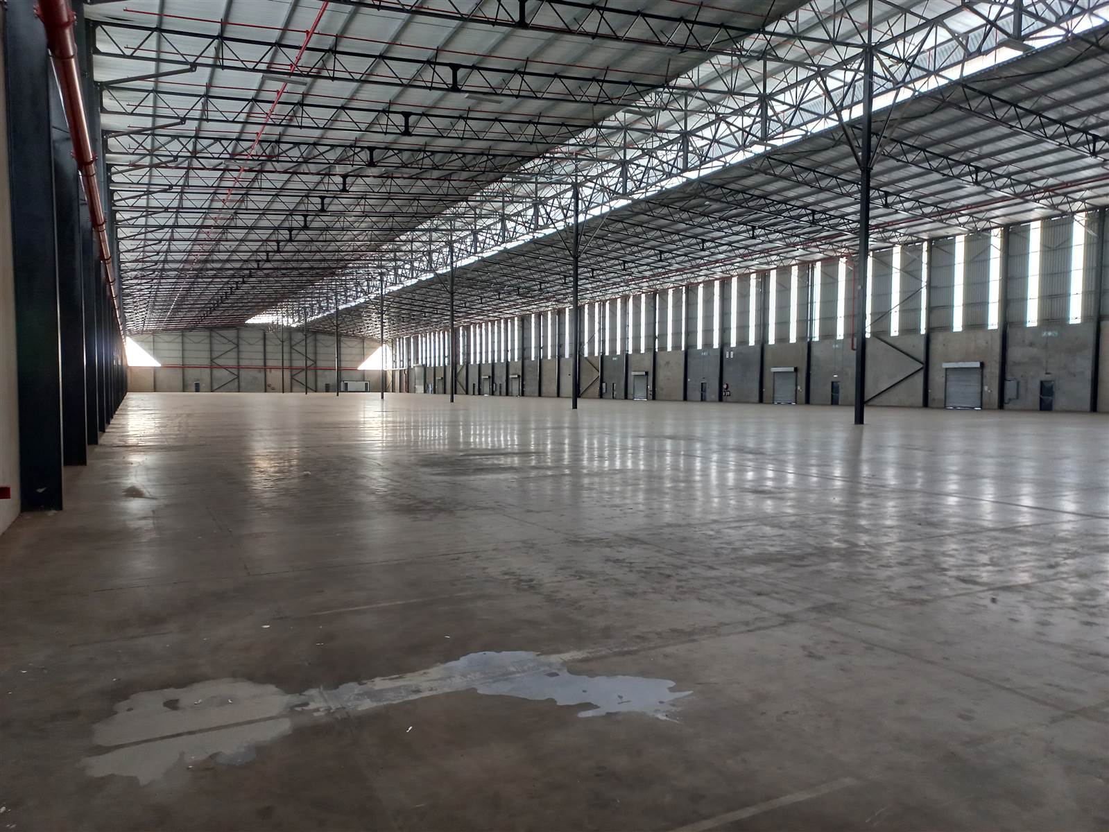 10723  m² Industrial space in Pomona photo number 9