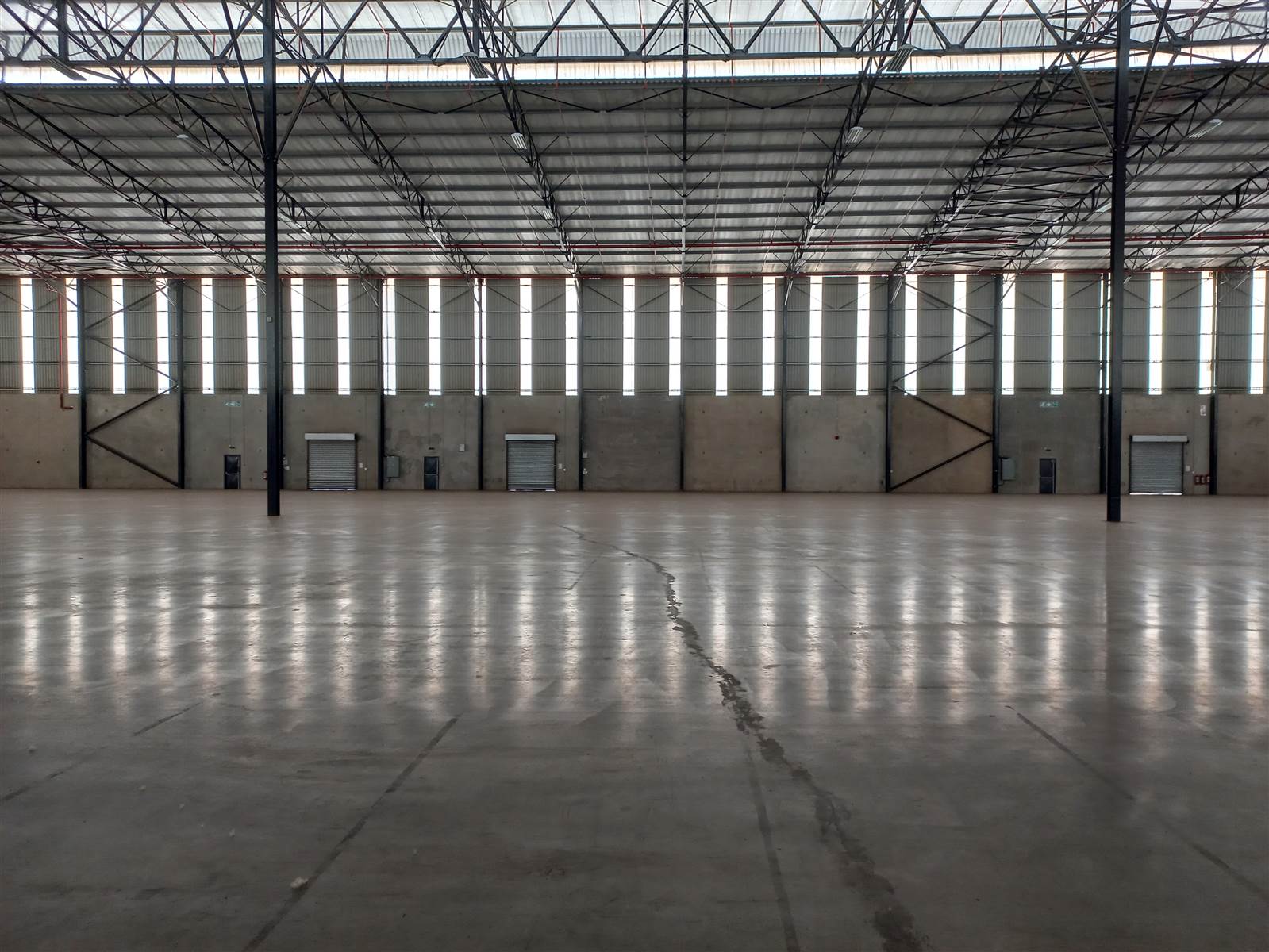10723  m² Industrial space in Pomona photo number 5