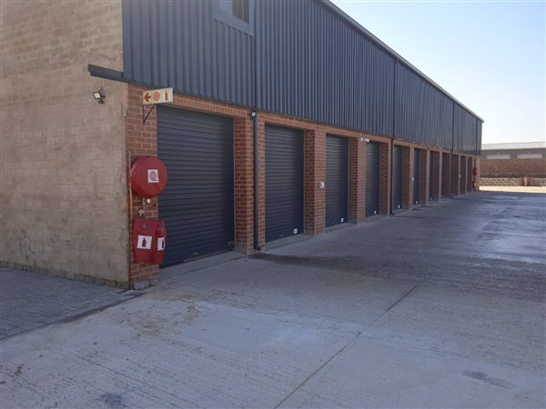 850  m² Industrial space in George Central