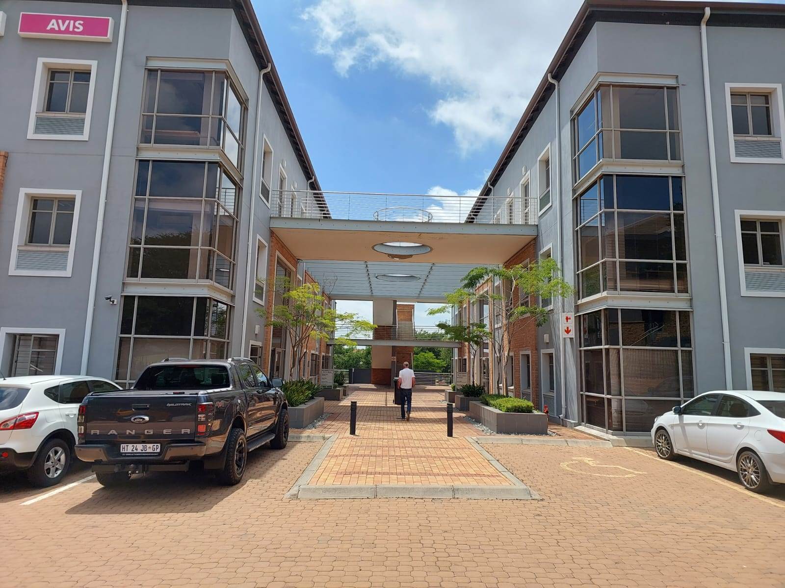 159.9  m² Commercial space in Bryanston photo number 14