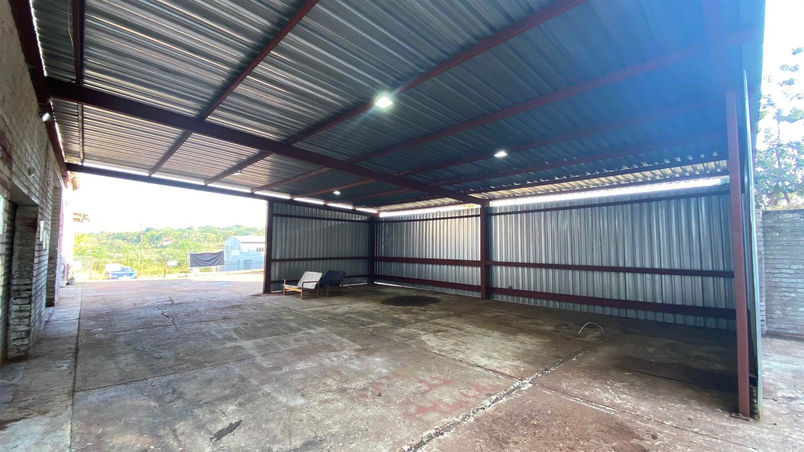 263  m² Industrial space in White River Central photo number 15