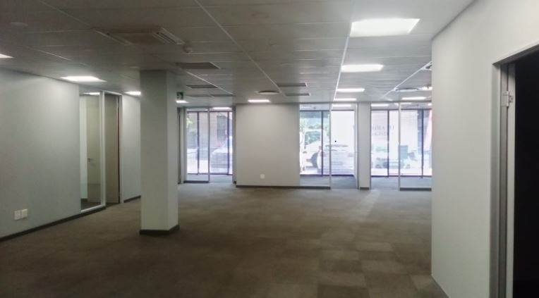 237  m² Commercial space in Parktown photo number 7