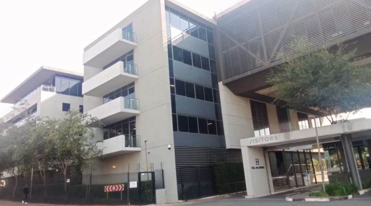 237  m² Commercial space in Parktown photo number 2