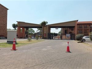 2 Bed Townhouse in Comet