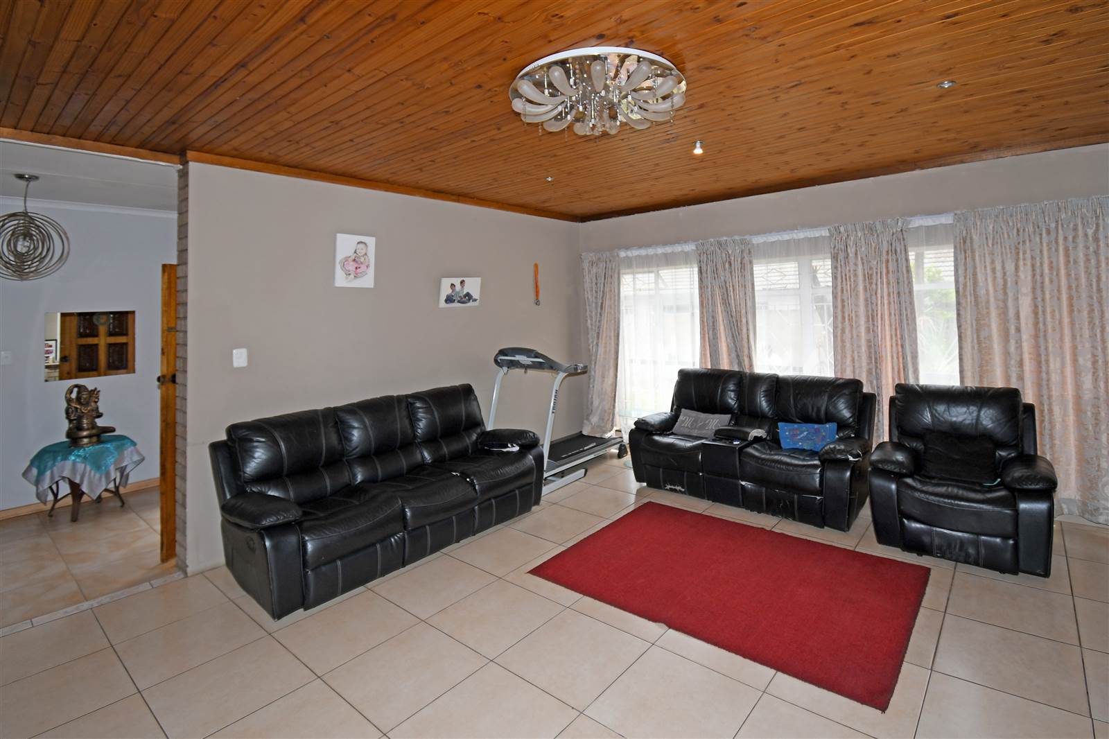 5 Bed House in Eastleigh photo number 22