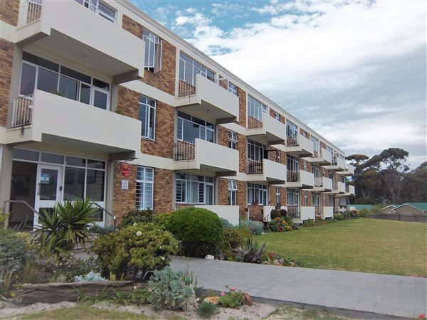 1 Bed Apartment in Strand South