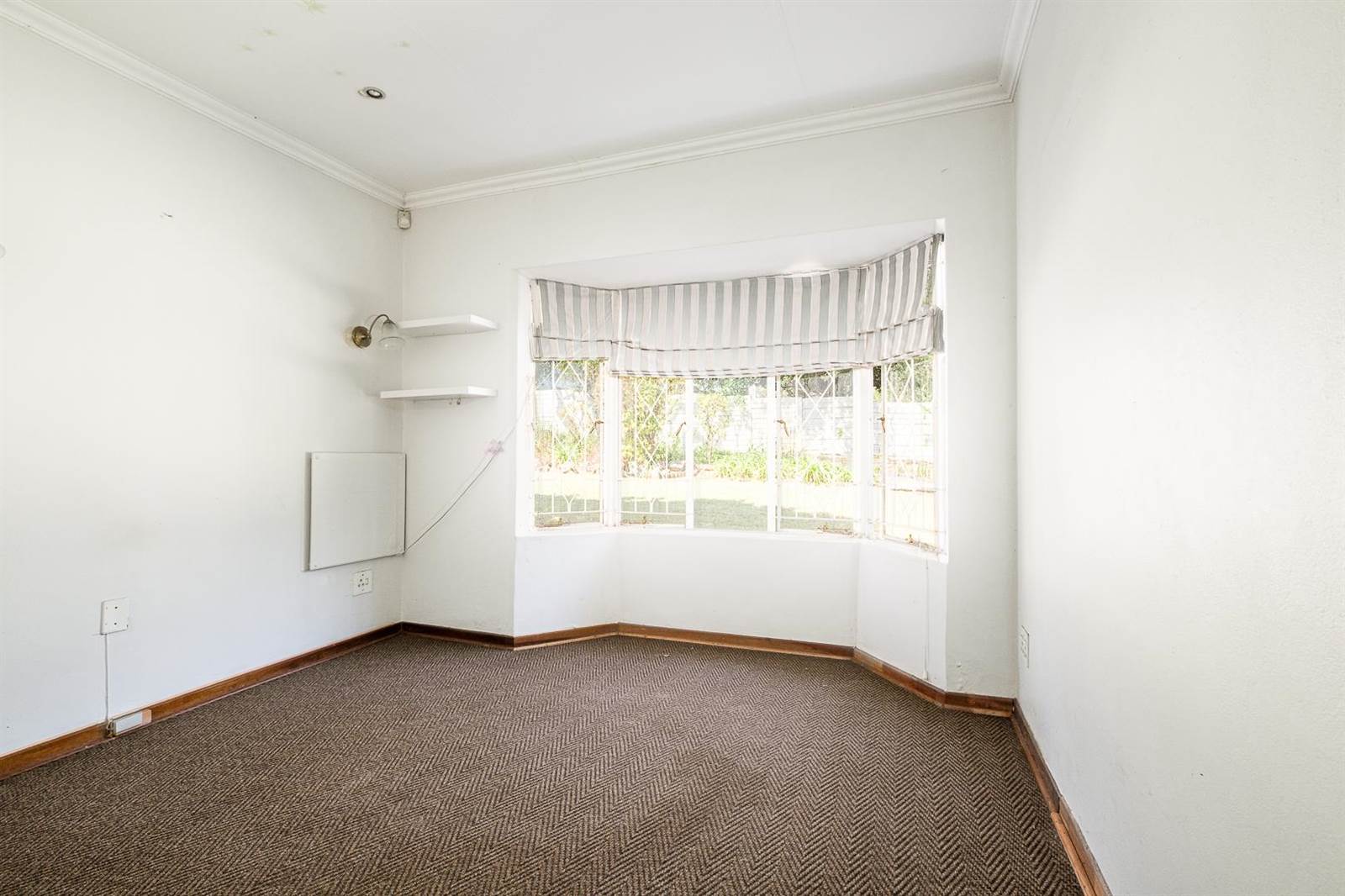 4 Bed House in Craighall Park photo number 27
