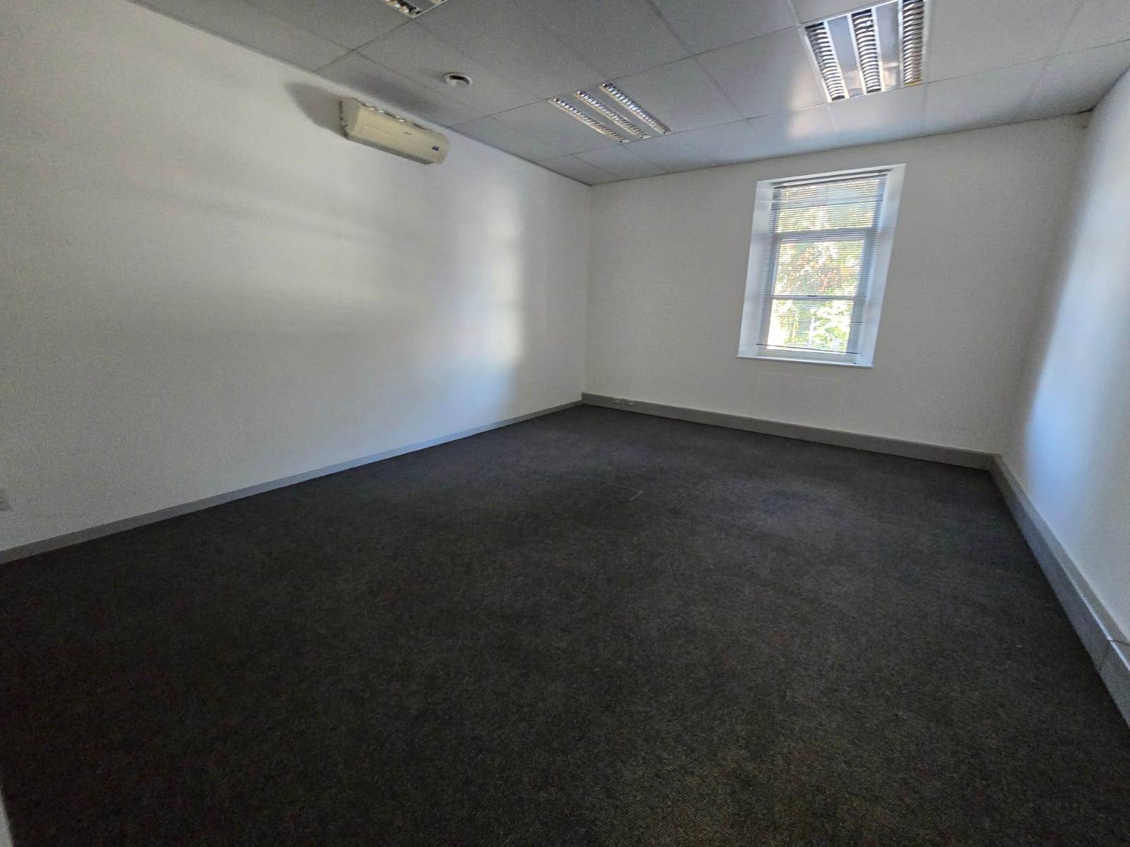 432  m² Commercial space in Rondebosch photo number 14