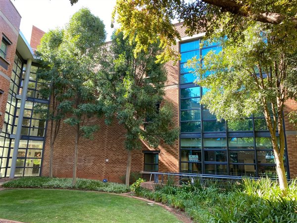 332  m² Commercial space in Parktown