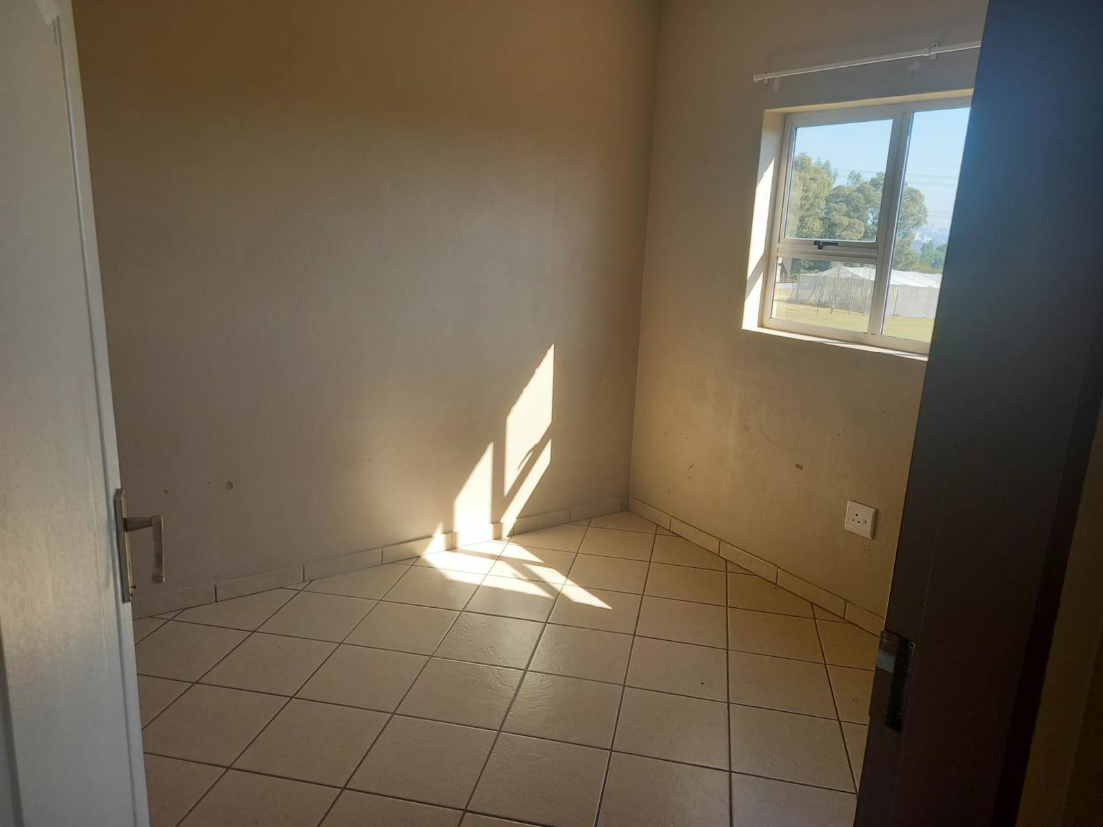 1 Bed Apartment in Elandsfontein AH photo number 1