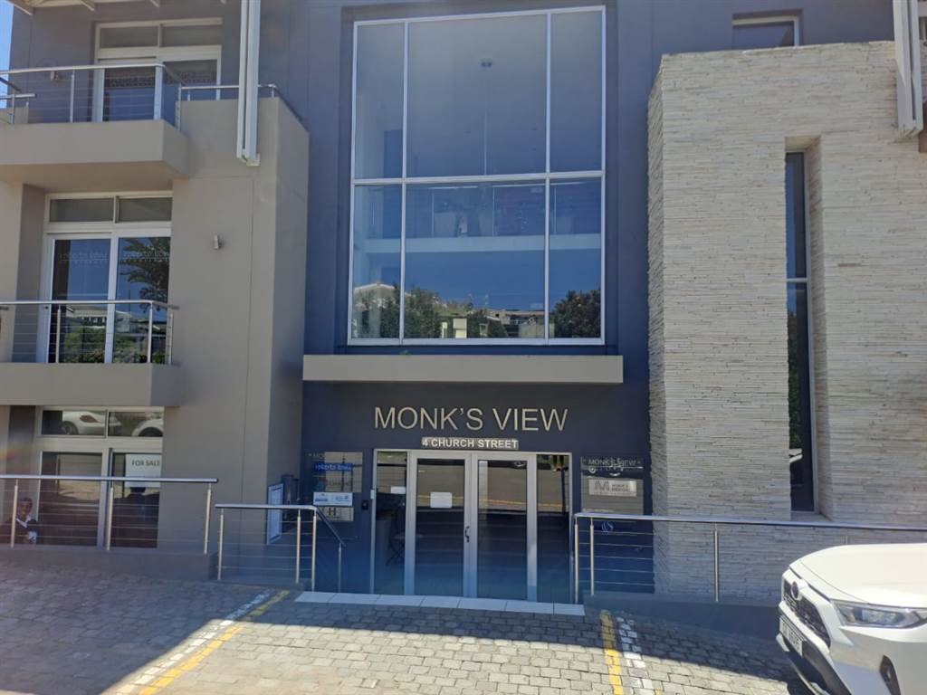 110  m² Commercial space in Plettenberg Bay photo number 12