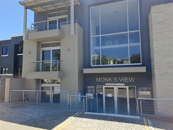 110  m² Commercial space in Plettenberg Bay
