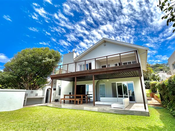 4 Bed House in Compensation Beach