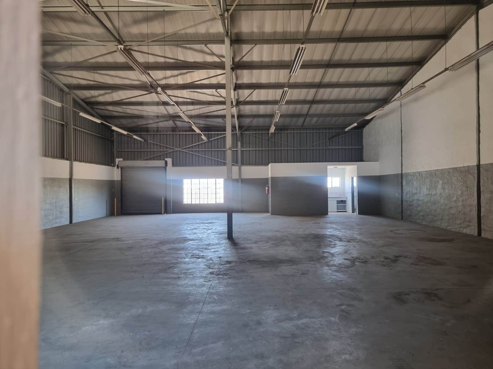 329  m² Industrial space in Silverton photo number 13