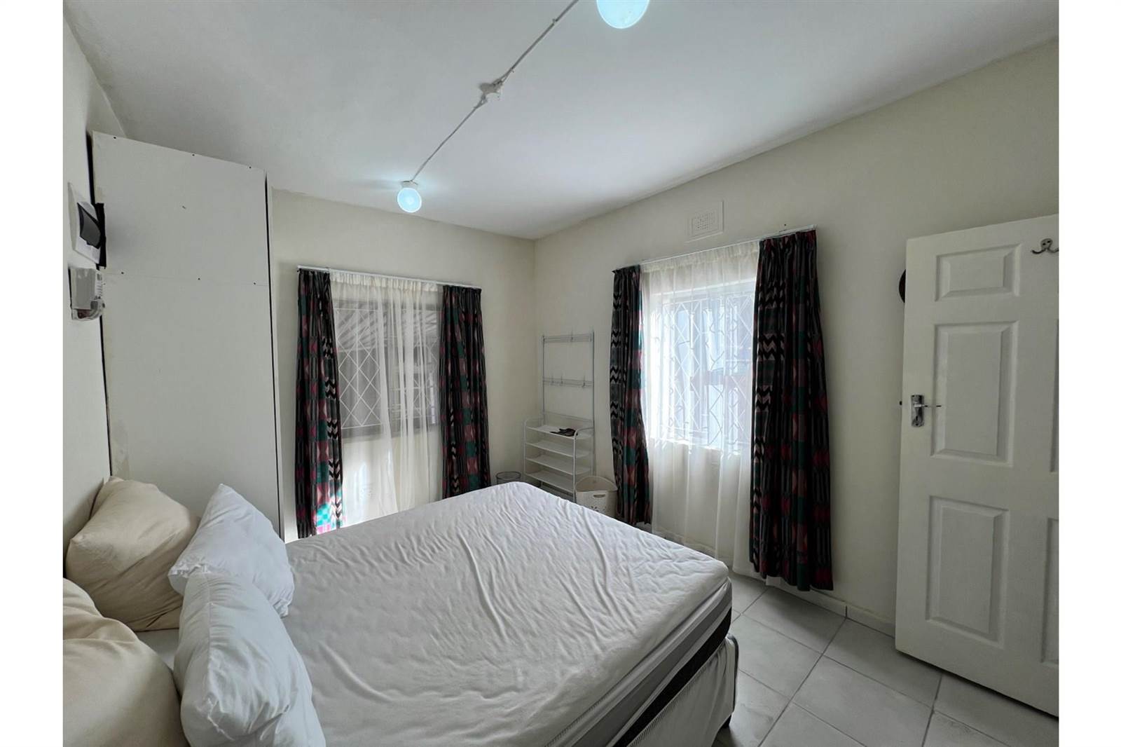 1 Bed Apartment in Umbilo photo number 3