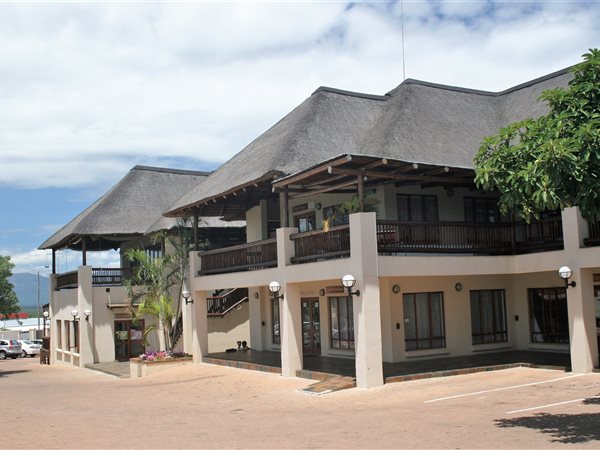 75 m² Retail Space 75 m² Retail Space