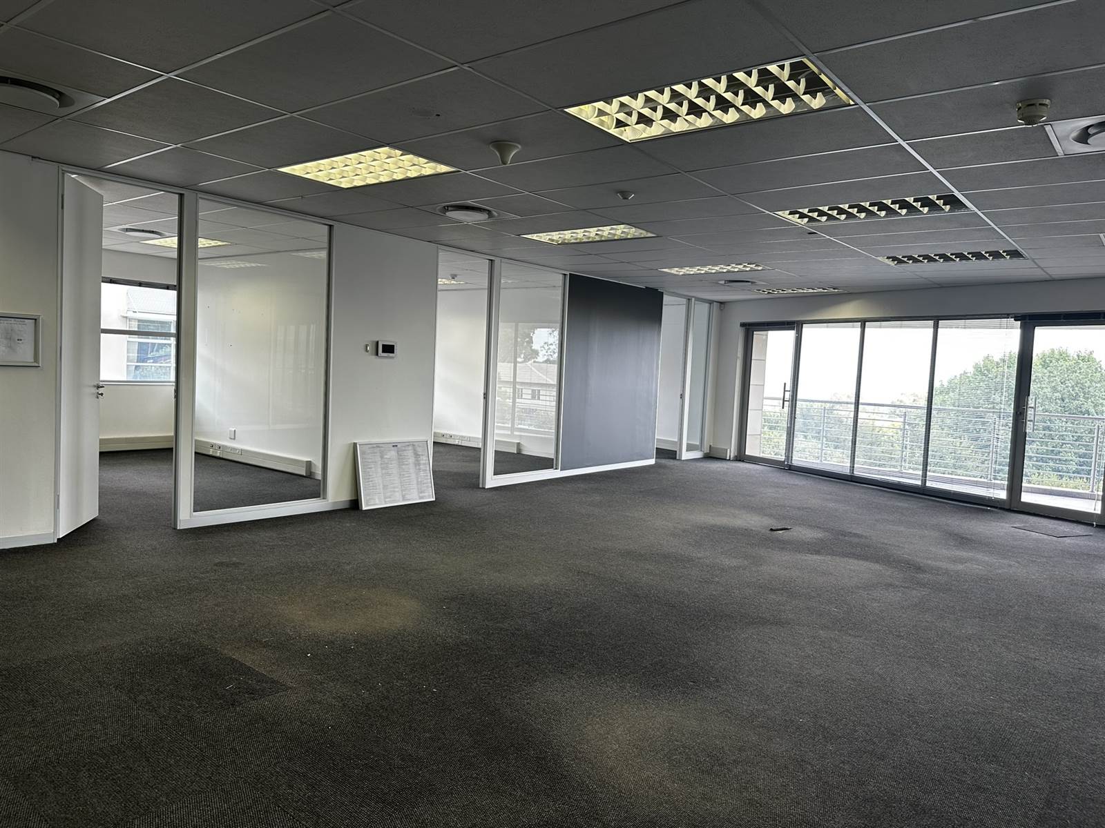 388  m² Commercial space in Woodmead photo number 4