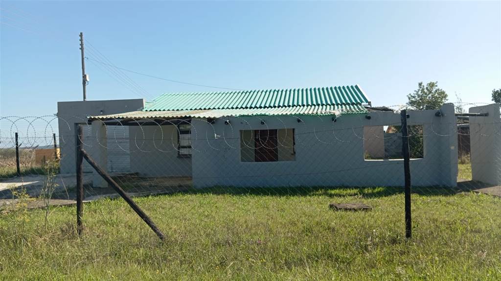 3 Bed House in Mdantsane photo number 1