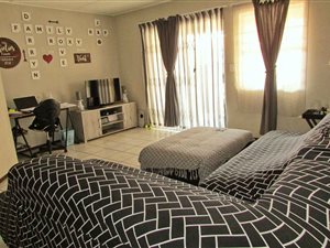 2 Bed Townhouse in Rynfield AH