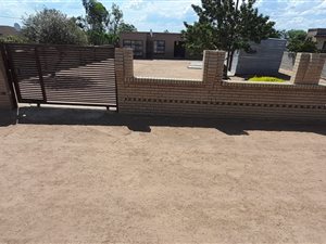 2 Bed House in Winterveldt