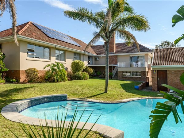 4 Bedroom House 4 Bedroom House