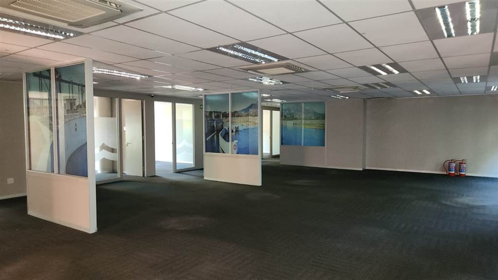 875  m² Commercial space in Centurion CBD photo number 26