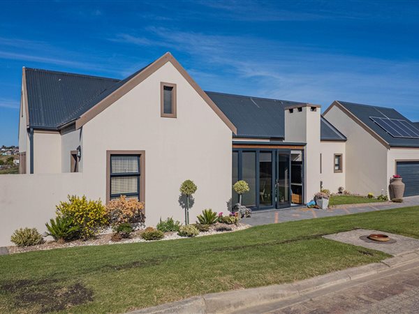 3 Bedroom House 3 Bedroom House