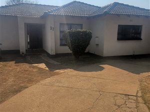 3 Bed House in Cresslawn