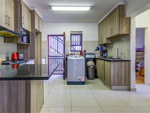 3 Bed Townhouse in Benoni AH