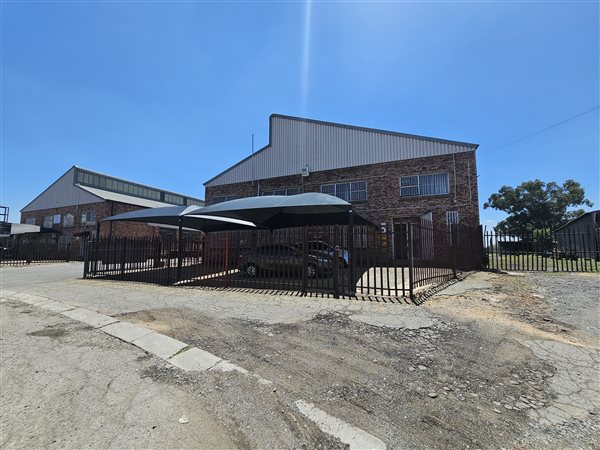 846  m² Industrial space in Benoni South
